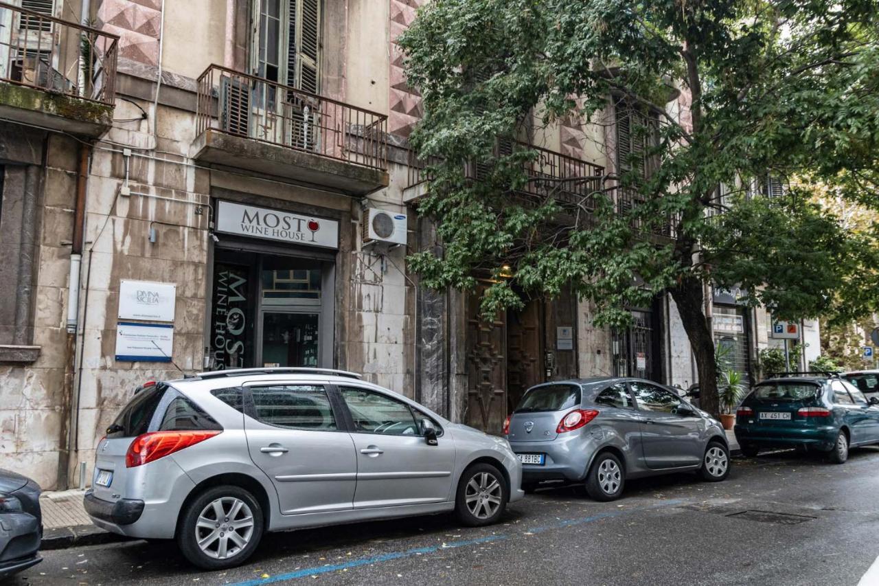 Re Vittorio De Luxe Messina Exterior foto